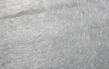 Sleagill laminate fibreglass or shingles?